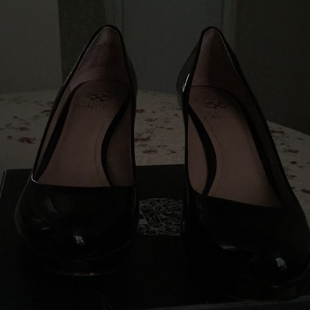 Vince campito pumps